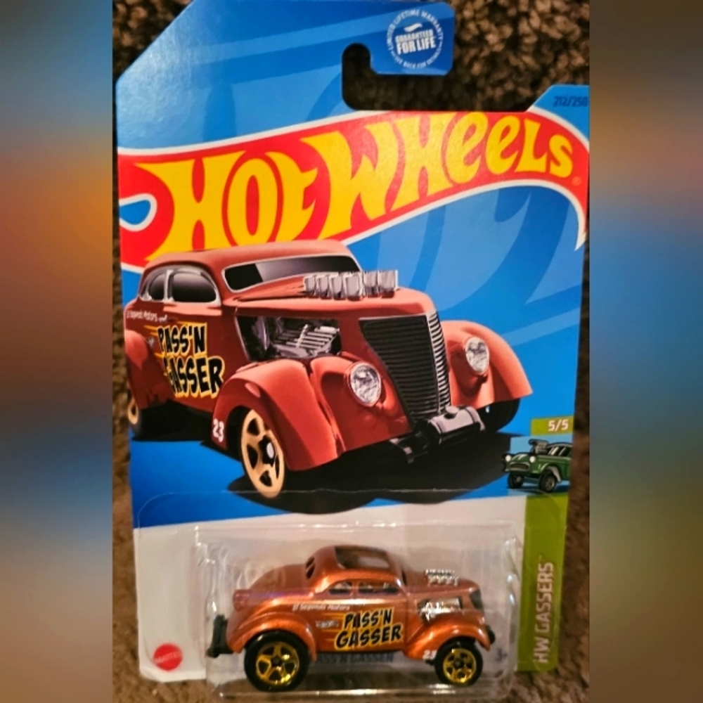 Hot Wheels Collectible - Pass'n Gasser